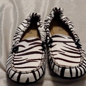 Hush Puppies size 9.5 brown zebra print flats